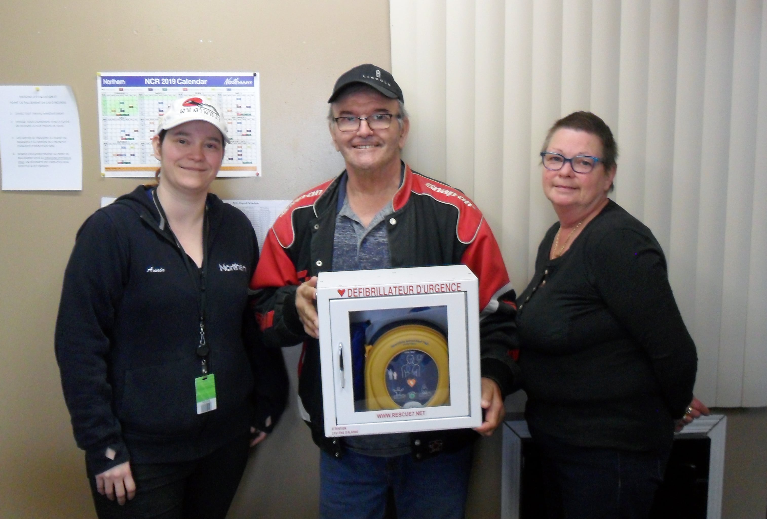 Defibrillateur Picture cropped.jpg (2.89 MB)